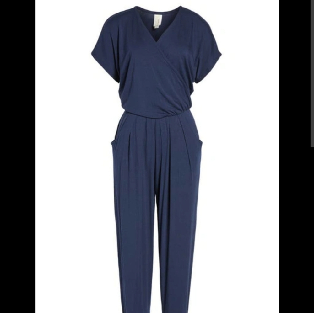 Loveappella Navy Jumpsuit Size Medium